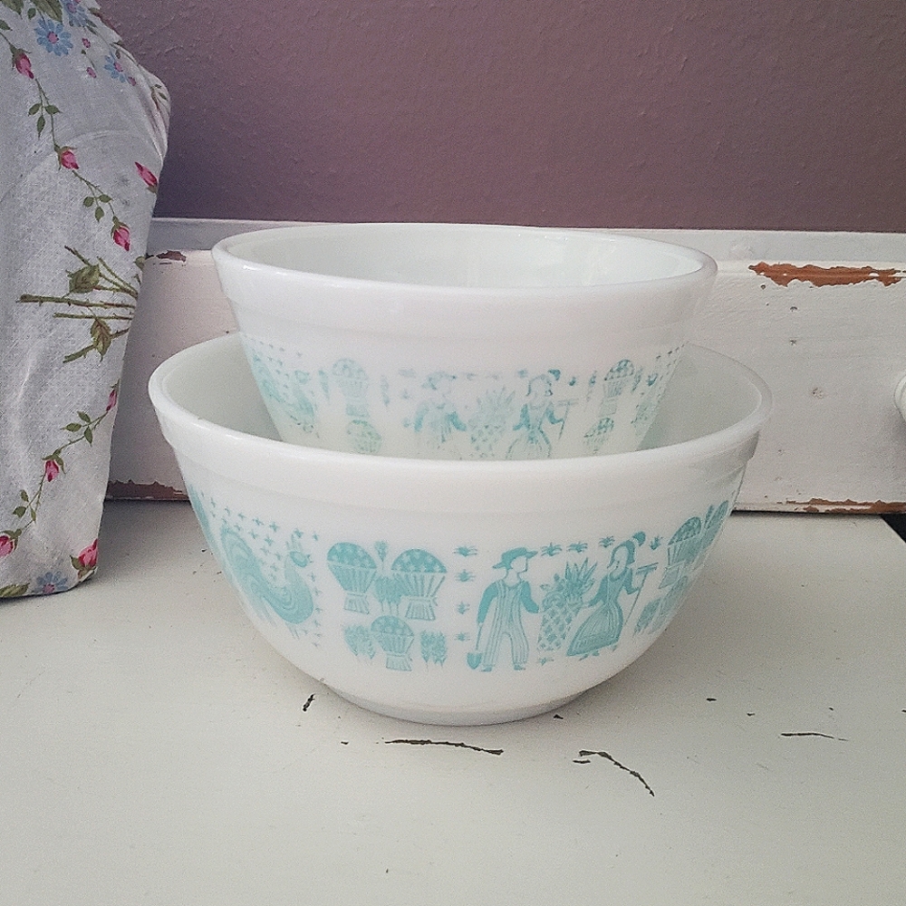 Vtg Pyrex Amish Butter Print Mixing Bowls